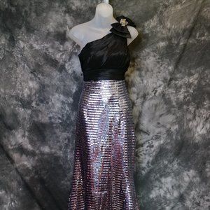 Size 10 Black and Silver Tony Bowls Evening Gown